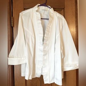 White lined jacket with pleated neck by Dress Barn size 18/20